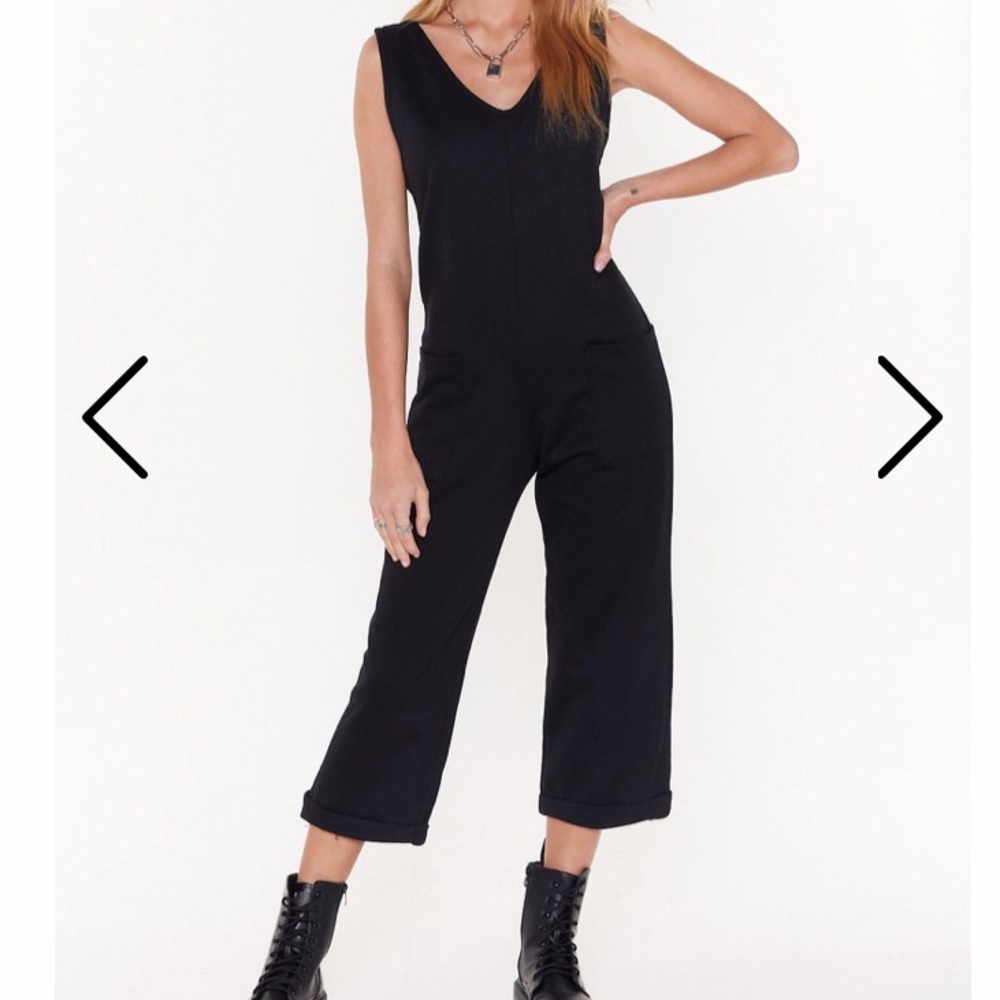 V-Neck jumpsuit by Nastygal